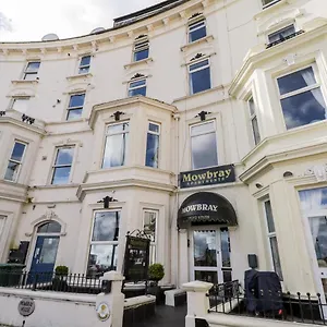Mowbray 5 , Bridlington United Kingdom